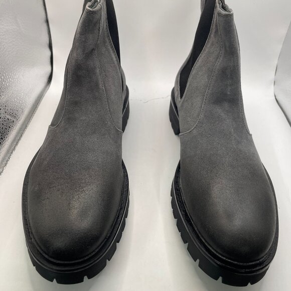 New in Box Good Man Men’s Modern City Chelsea Suede Boots in Charcoal Size 11.5 - Picture 7 of 13